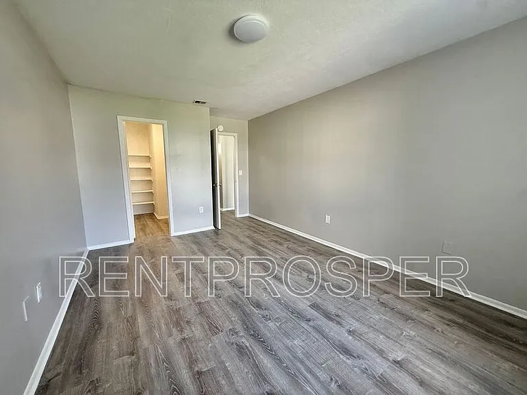 4151 S Semoran Blvd #11 — Photo 7