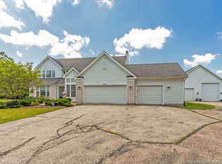 38850 N Northwestern Ave, Wadsworth, IL 60083