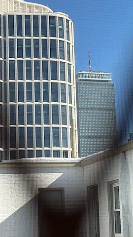Charlesgate E — Photo 24
