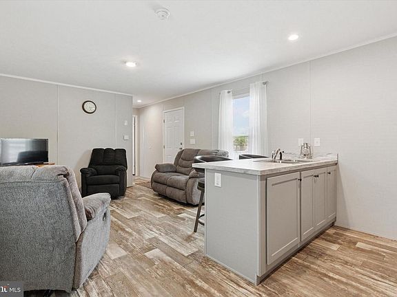 4th image of 3000 E High St Lot 122