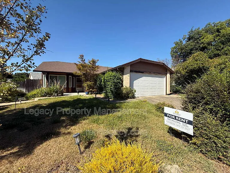 4901 Adorn Ct — Photo 16
