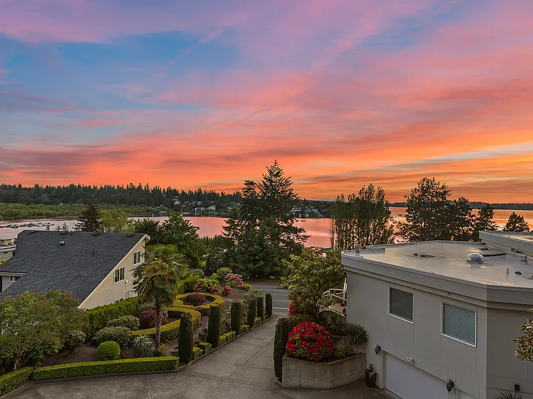 4812 Lake Washington Blvd NE — Photo 50