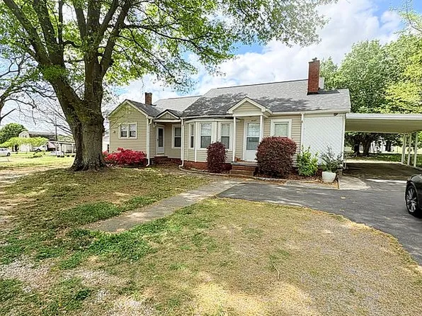 4640 Roberta Rd, Concord, NC 28027