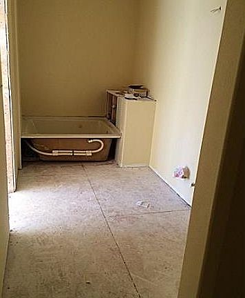 3rd image of 5904 Post Oak Dr