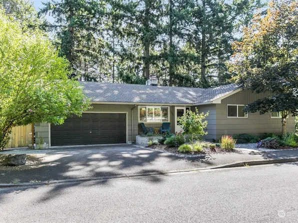 10701 83rd Avenue SW, Lakewood, WA 98498