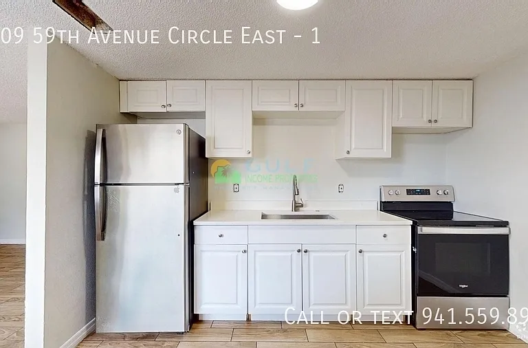 1109 59th Avenue Cir E #1 — Photo 5