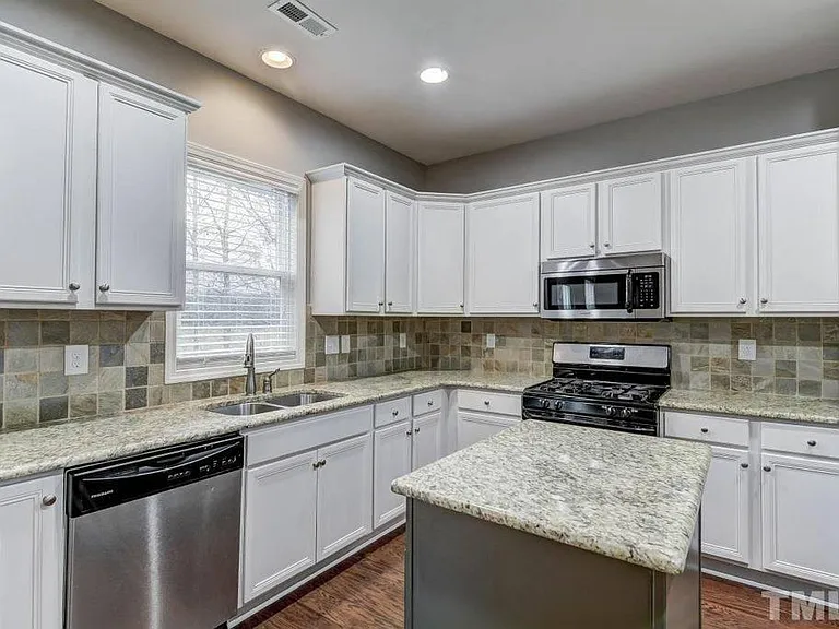 5143 Arbor Chase Dr — Photo 3