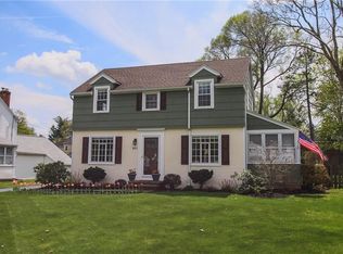 821 Hinchey Rd, Rochester, NY 14624