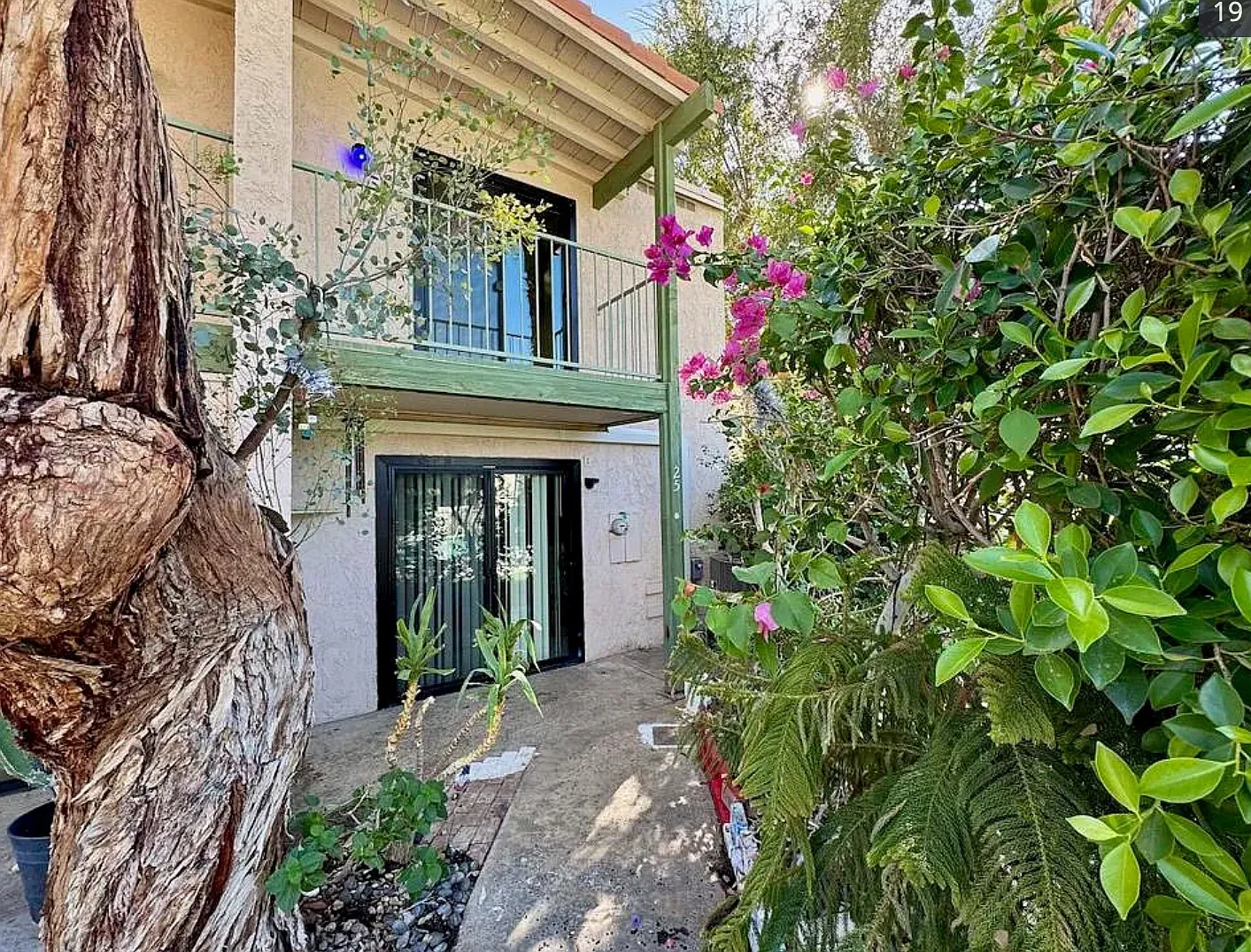2 bed, 1152 sqft, $2,000 — Photo 3