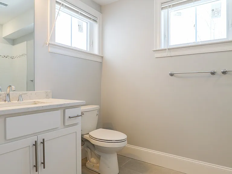 120 Kenrick St #5A — Photo 3