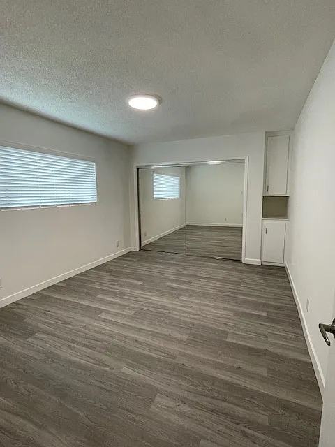 1 bed, $2,100 — Photo 4