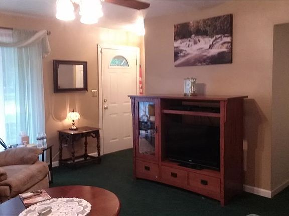 4th image of 6433 Lockwood Dr