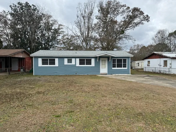 7831 Castlegate Dr, Pensacola, FL 32534