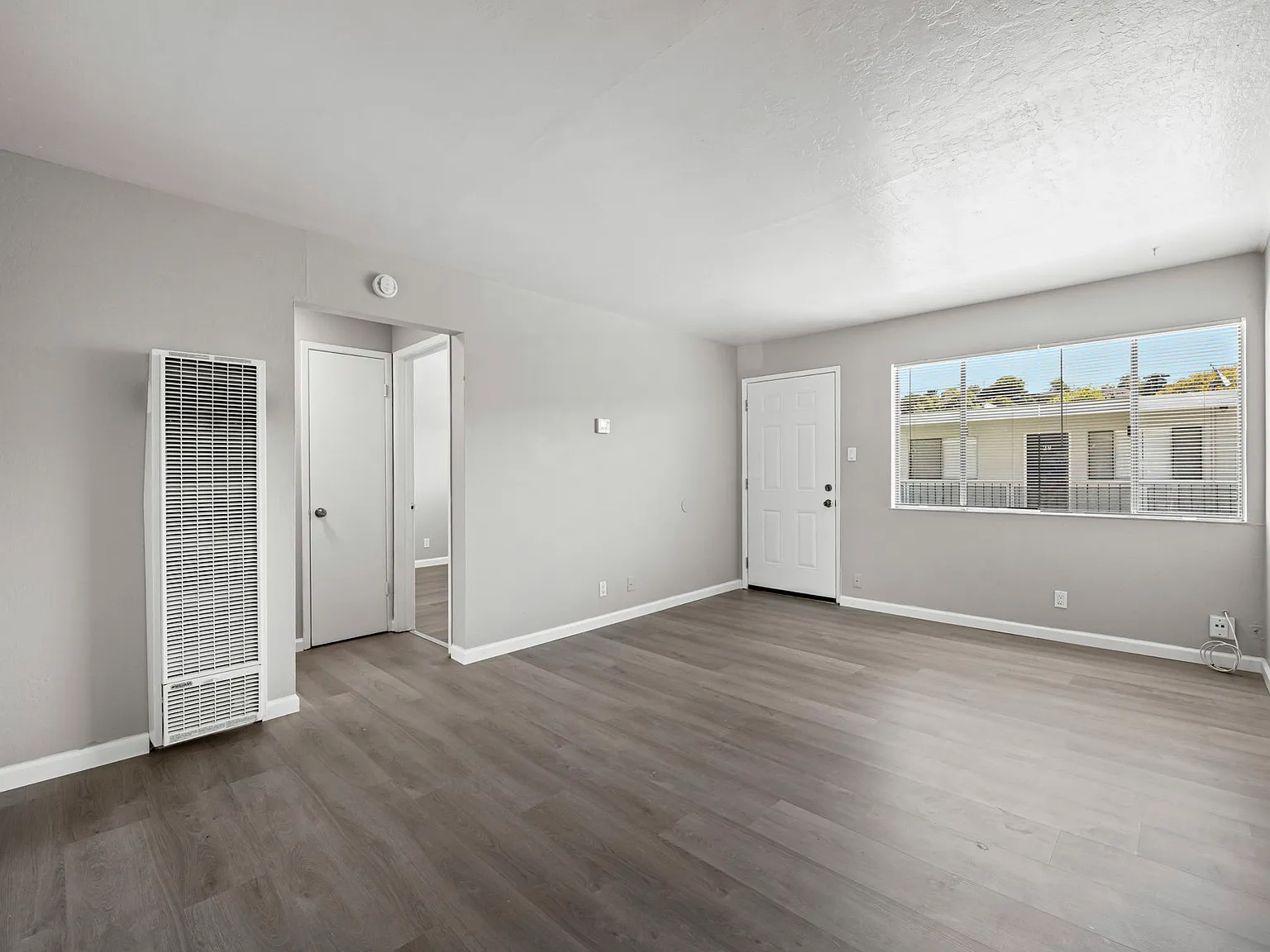 795 Sycamore Ave — Photo 4