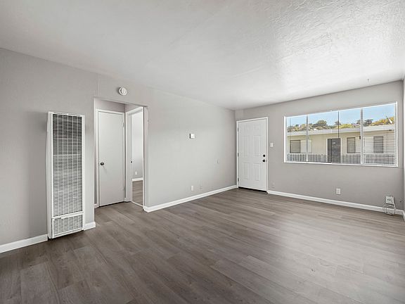 4th image of 795 Sycamore Ave APT 58