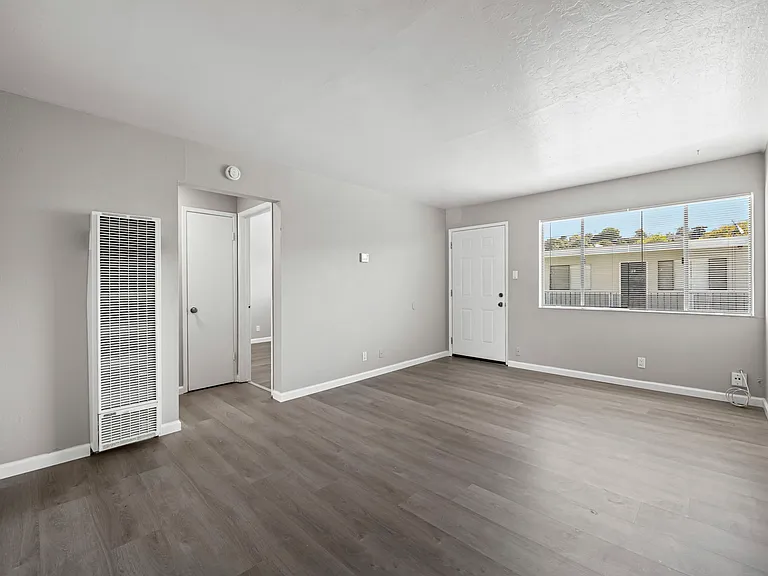 795 Sycamore Ave — Photo 4