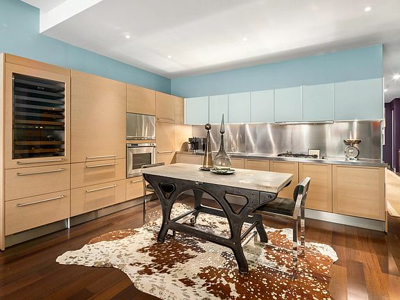 4th image of 51 Walker St APT 3A