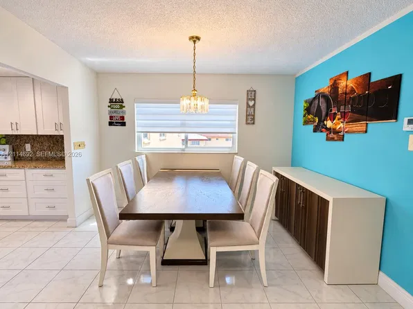 5300 Washington St APT V407, Hollywood, FL 33021