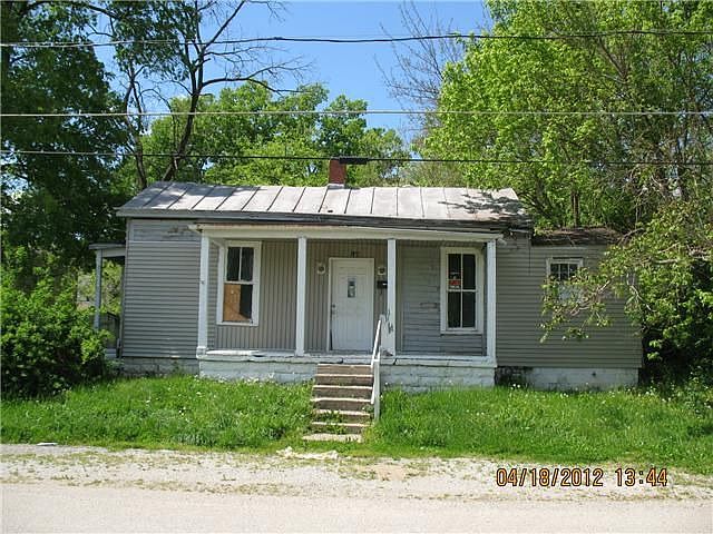 1st image of 249 N Main St