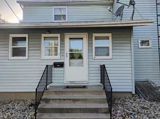 135 W 2nd St APT 1, Roanoke, IN 46783