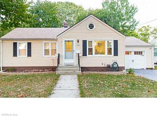 103 Winslow Dr, West Haven, CT 06516