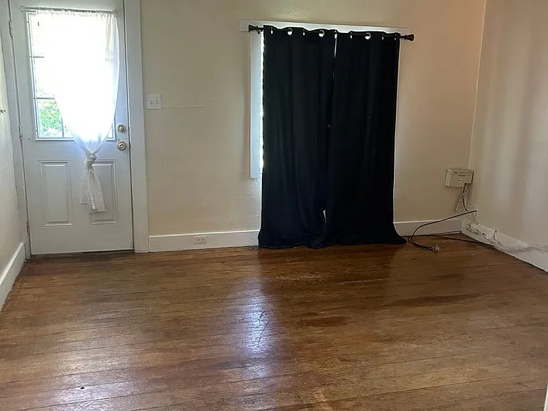 1007 Walker Ave — Photo 6