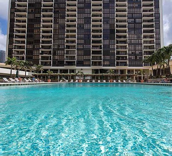 1st image of 1915 Brickell Ave #1915