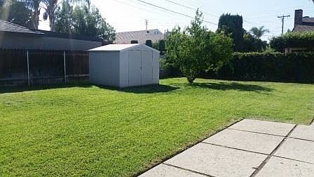 4th image of 1128 N Calvados Ave