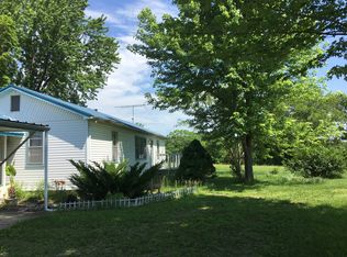 97 Porter Rd, Eldon, MO 65026