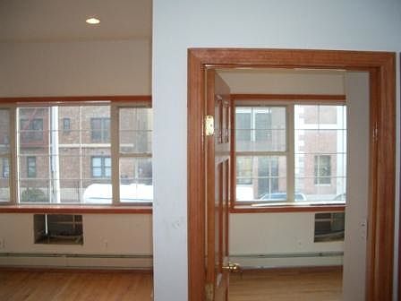 1st image of 2149 Caton Ave