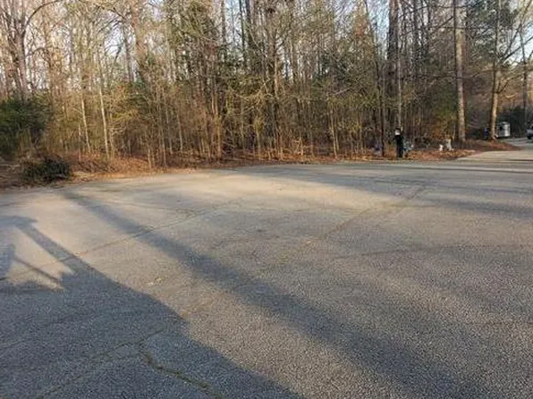 113/115 Emili Ln, Greenwood, SC 29646