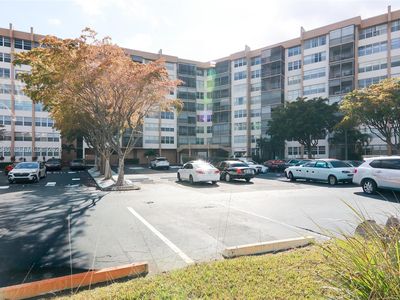 1200 Saint Charles Pl APT 302, Pembroke Pines, FL, 33026