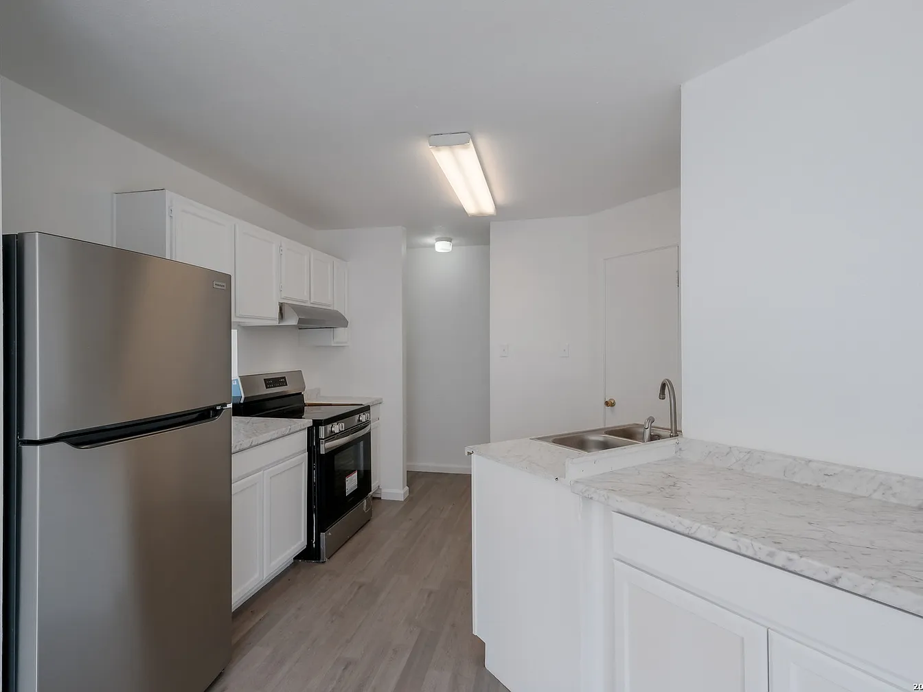 6098 Glacier Sun Dr — photo 5