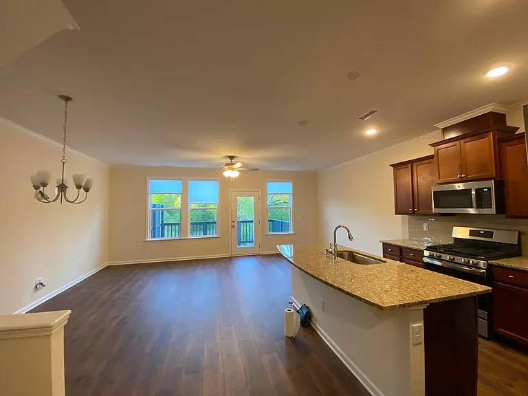 1024 Myers Point Dr #1024 — Photo 7