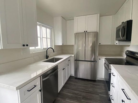 4th image of 609 W Junipero St APT 10