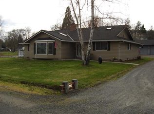 3435 Oak Pine Way, Central Point, OR 97502