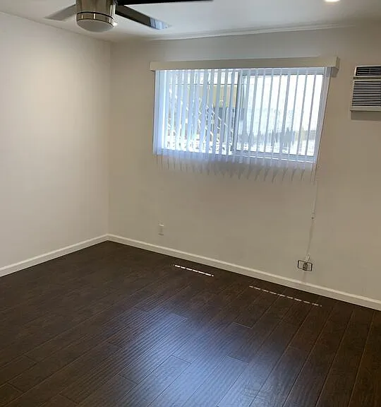 7924 Clinton St #7 — Photo 14