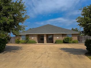 3624 Oldenburg Ct, College Station, TX 77845