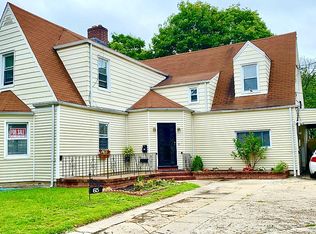 65 Carroll Ave, Valley Stream, NY 11580