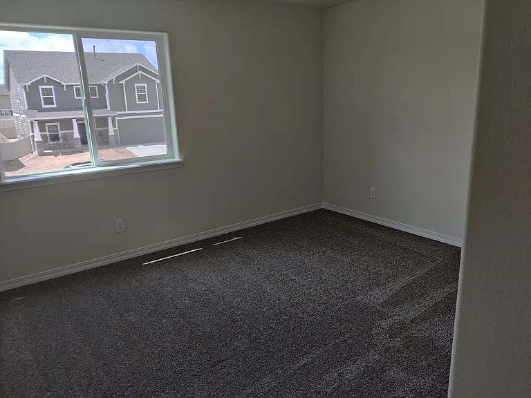 4649 Zircon Dr — Photo 30