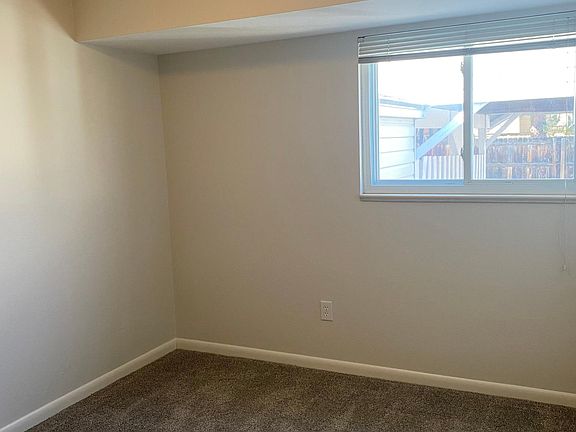 5th image of 783 W Cleveland Cir
