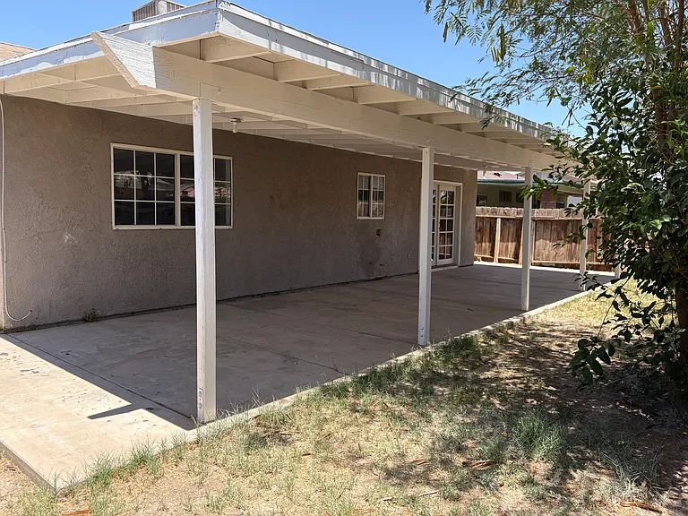 608 C Quiroz St — Photo 35