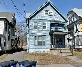 1st image of 228 Sherman Ave #3