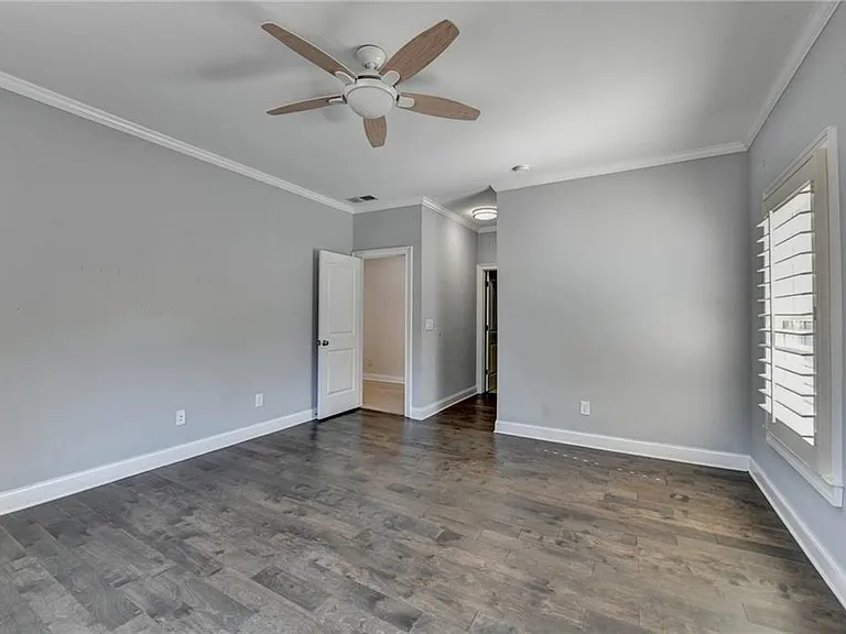2230 Manor Creek Ct — Photo 34