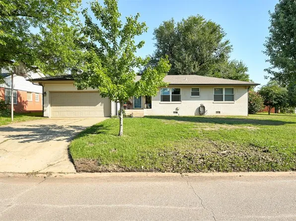 2421 Carlton Way, Oklahoma City, OK 73120