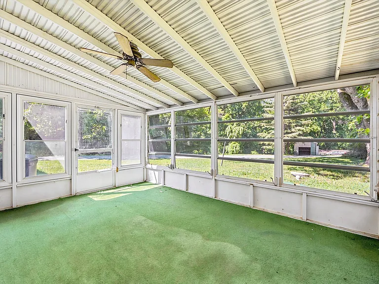 700 Sugars Bridge Rd — Photo 11