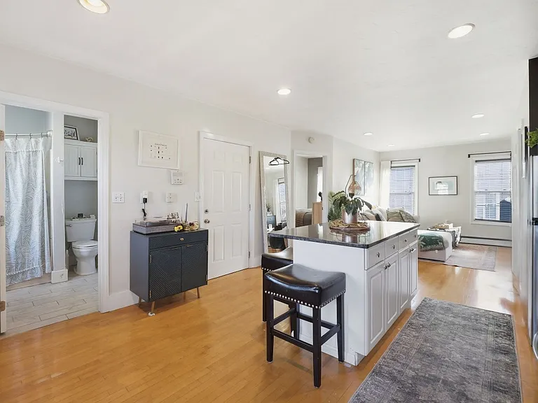 26 Ward St #3 — Photo 1