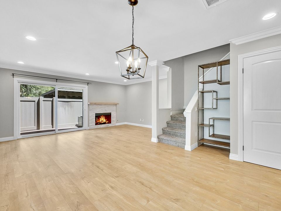 1st image of 5749 E Creekside Ave Unit 1