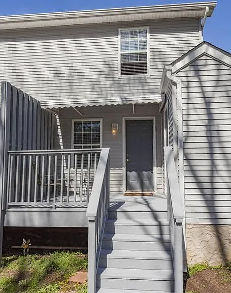 3903 Murphy Rd #A — Photo 2
