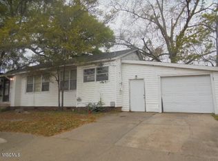 243 Forrest Ave, Biloxi, MS 39530